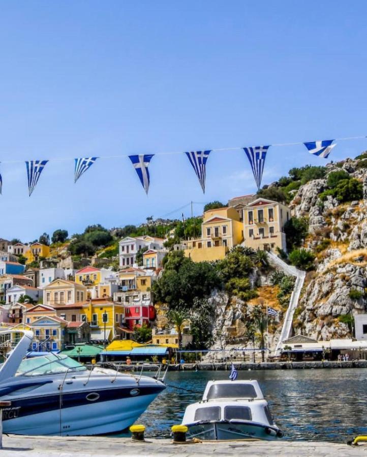 Stone Living Symi Central Apartments المظهر الخارجي الصورة