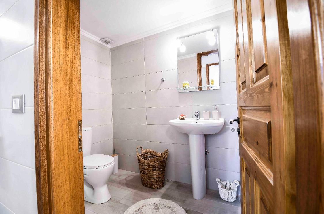 Stone Living Symi Central Apartments المظهر الخارجي الصورة
