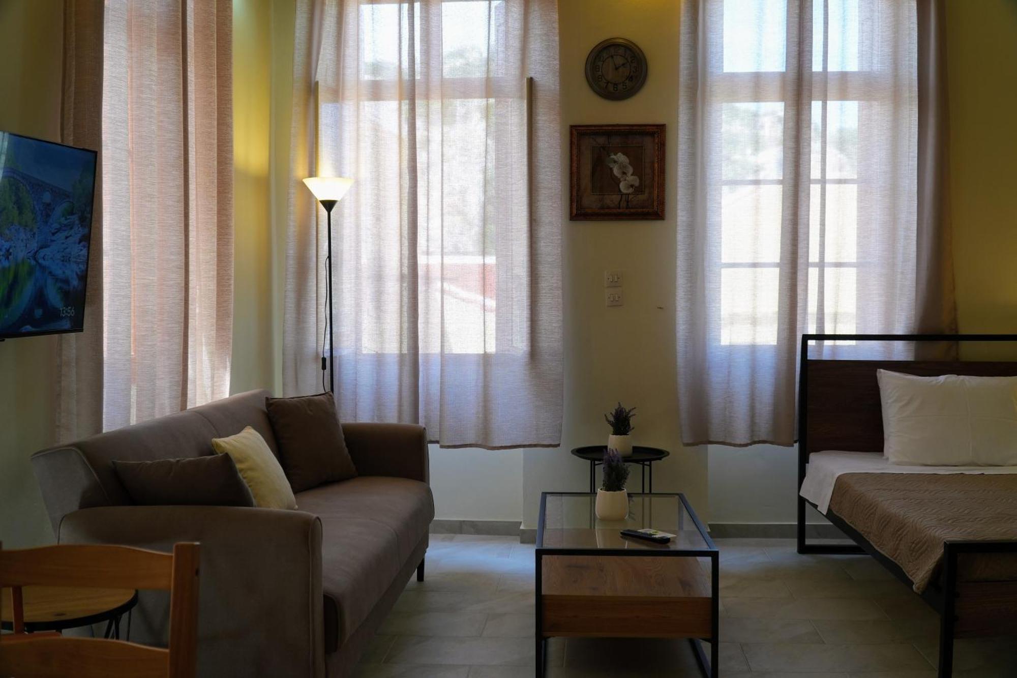 Stone Living Symi Central Apartments المظهر الخارجي الصورة